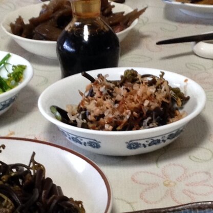 ゴマのかわりにかつおぶしにしました！シンプルでも、十分美味しかったです！